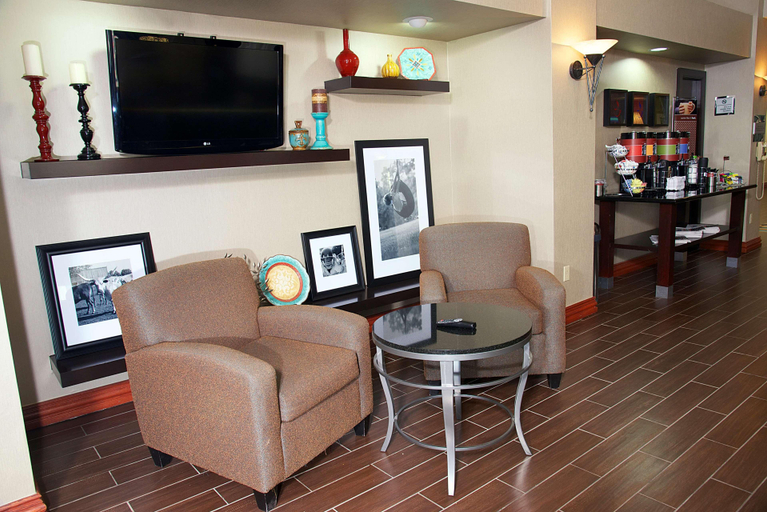Public Area 2, Spark by Hilton Amarillo West, Potter