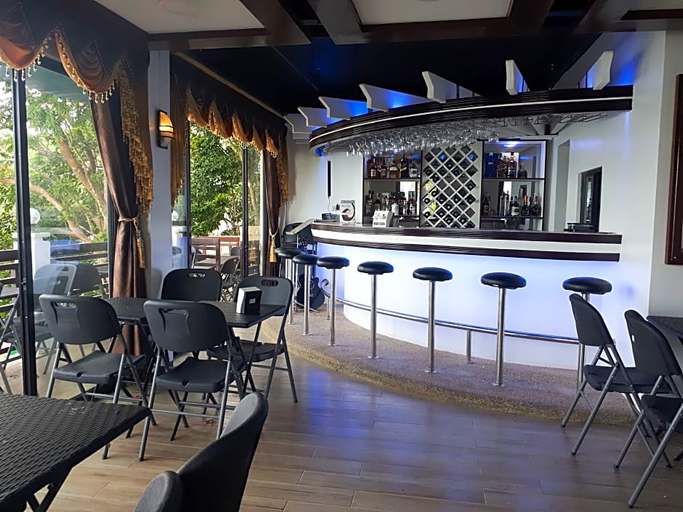 Food & Drinks 5, ORANGE PEARL BEACH RESORT, El Nido