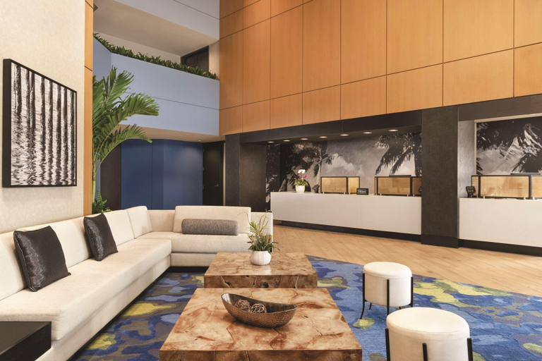 Public Area 4, DoubleTree by Hilton Tampa Rocky Point Waterfront, Hillsborough