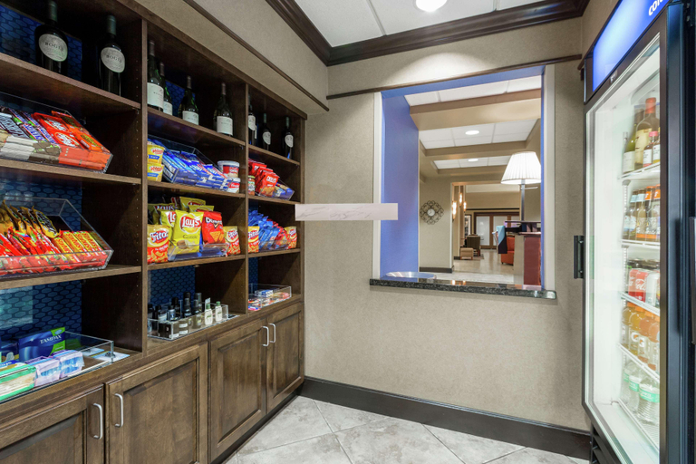 Public Area 2, Hampton Inn & Suites Yuba City, Sutter