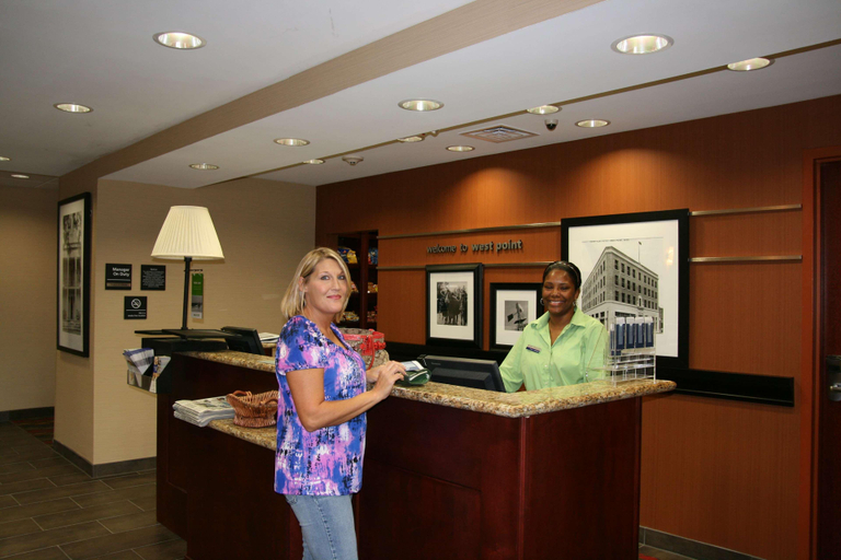 Public Area 2, Hampton Inn & Suites West Point, Clay