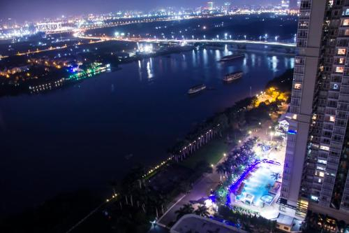 Vinhomes Central Park-GEM Penthouse, Bình Thạnh