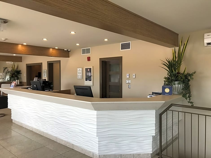 Public Area 2, Motel Adam, Communauté-Urbaine-de-l'Outaouais