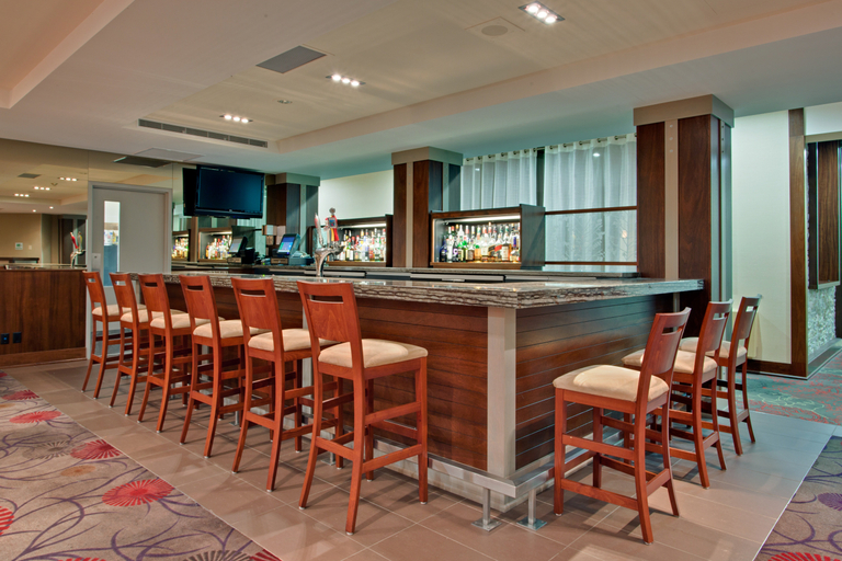 Food & Drinks 5, Allure Hotel & Conference Centre, Simcoe