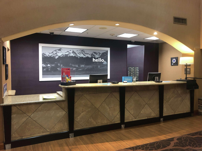 Public Area 2, Hampton Inn & Suites Hemet, Riverside