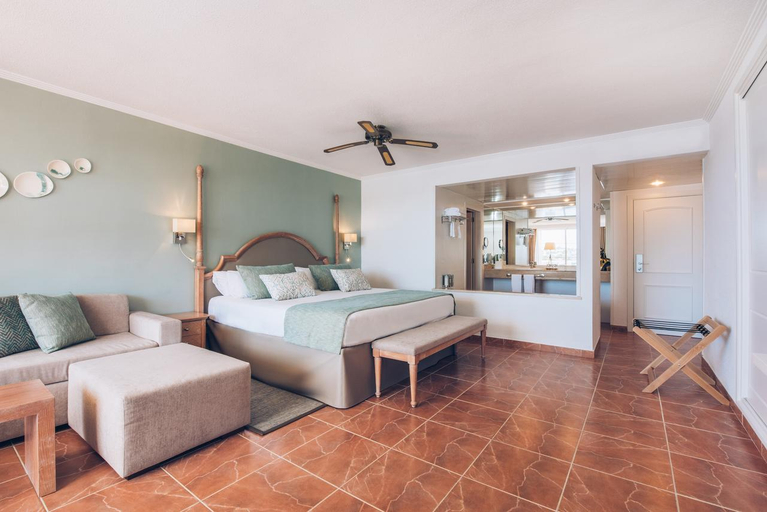 Bedroom, Iberostar Selection Jardin del Sol Suites - Adults, Baleares
