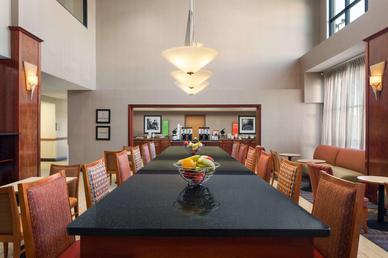Public Area 2, Hampton Inn & Suites Detroit/Sterling Heights, Macomb