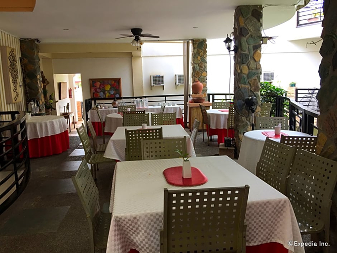 Food & Drinks 5, Balaibinda Lodge, Coron