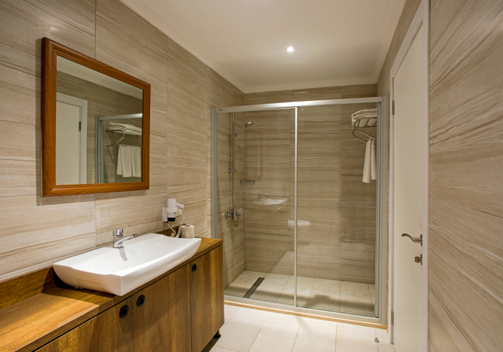 Bathroom 5, Bitez Garden Life, Bodrum