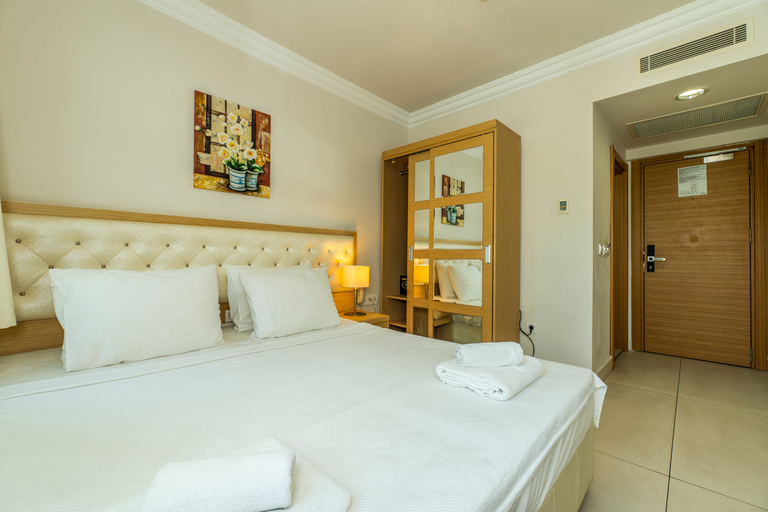 Bedroom 4, Dragut Point North Hotel, Bodrum