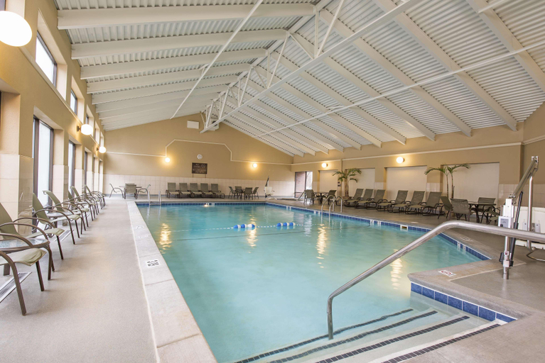 Sport & Beauty 2, Doubletree By Hilton Hotel Grand Rapids Airport, Kent