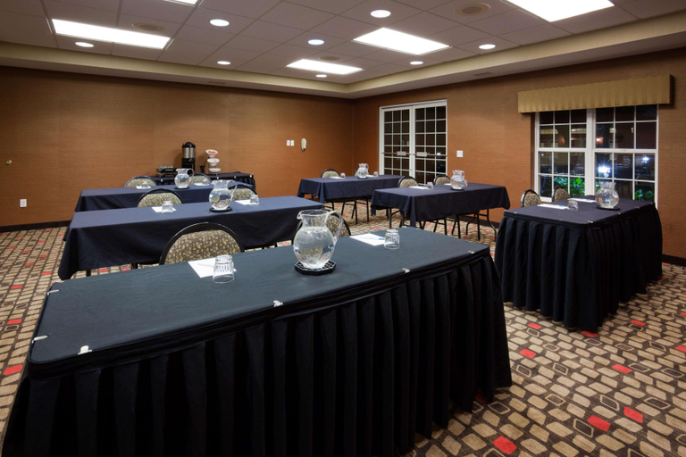 Food & Drinks 5, Homewood Suites by Hilton Sioux Falls, Lincoln