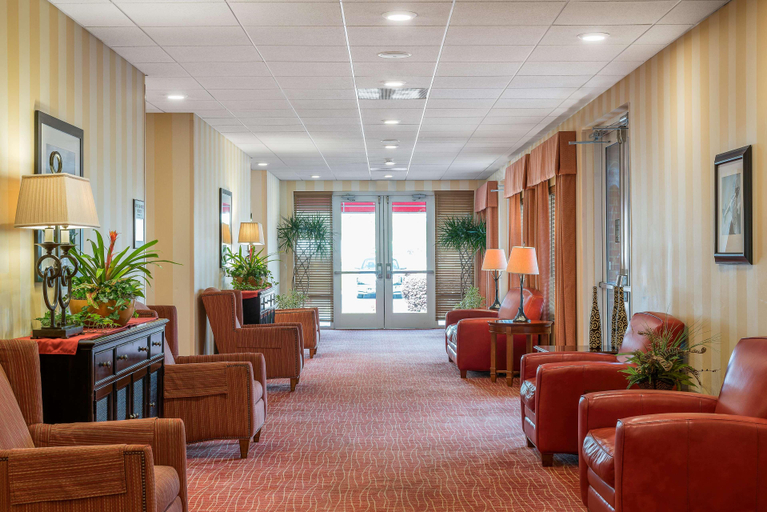 Public Area 2, Hampton Inn & Suites Florence-North-I-95, Florence