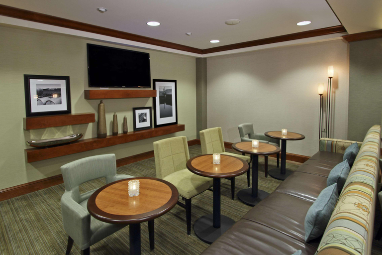 Public Area 2, Holiday Inn Princeton by IHG, Middlesex