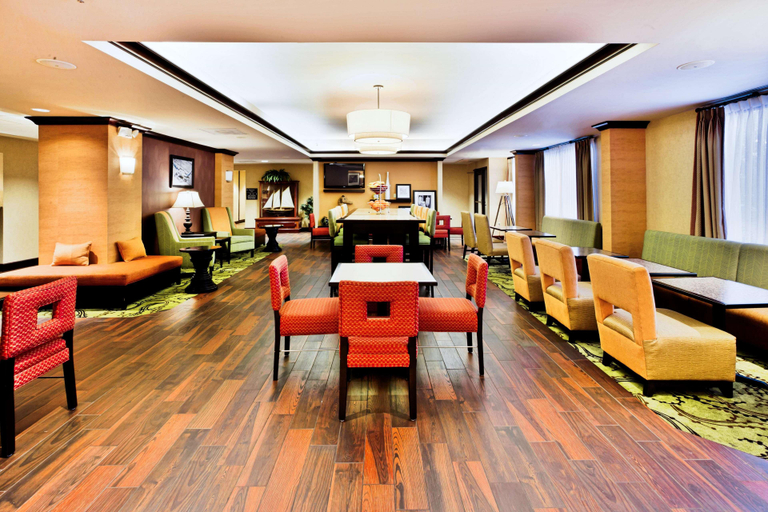Public Area 2, Hampton Inn Seekonk, Bristol