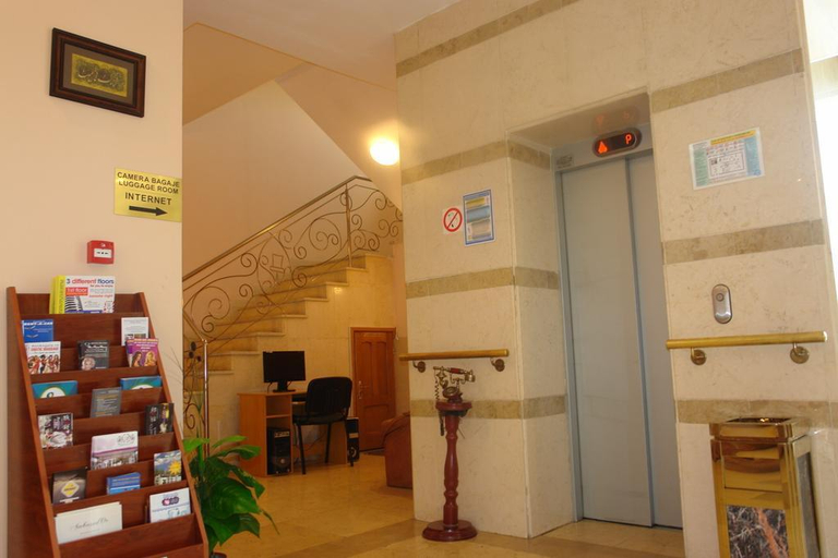 Public Area 2, Sir Colentina, Municipiul Bucuresti