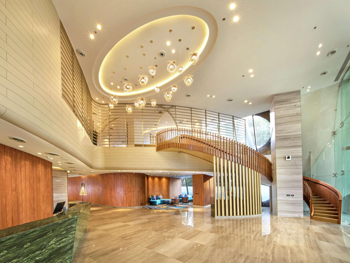 Public Area 5, DoubleTree by Hilton Ahmedabad, Ahmadabad