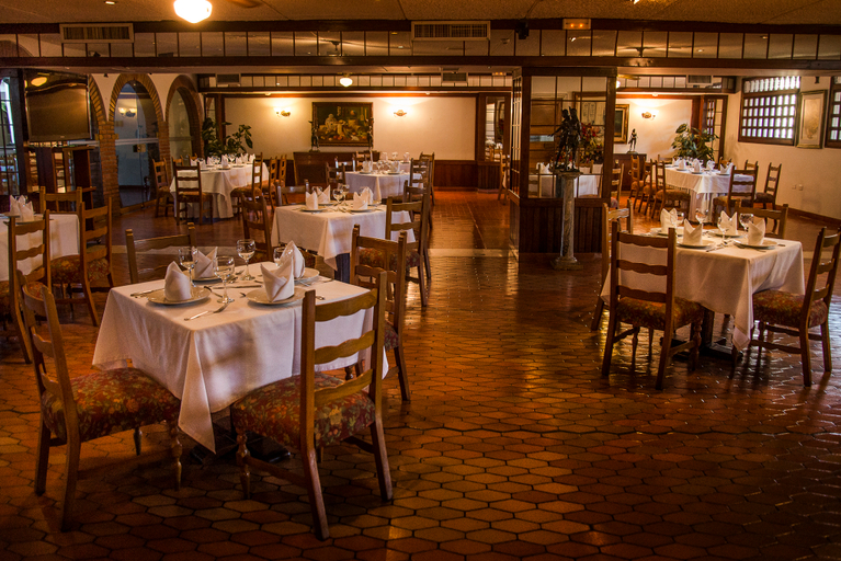 Food & Drinks 4, Chicala, Neiva