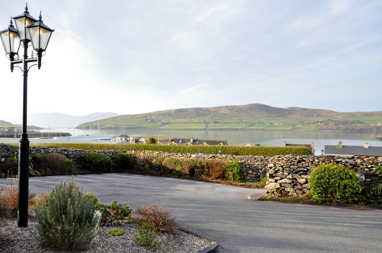 Exterior & Views 2, Dingle Harbour Lodge