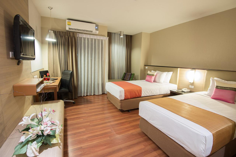 Bedroom 28