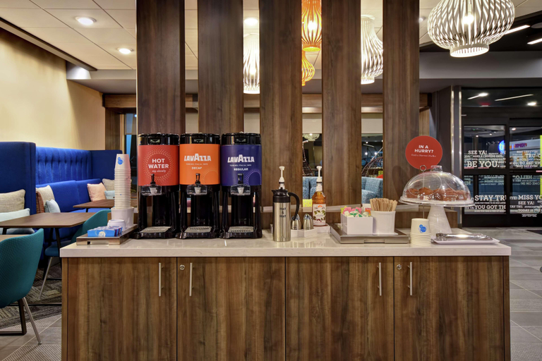 Public Area 2, Tru By Hilton Denver South Park Meadows, Douglas