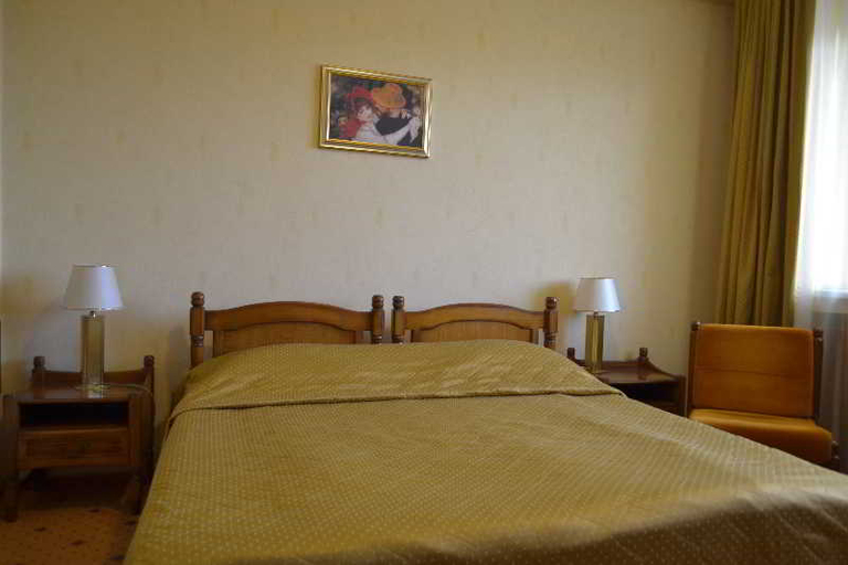 Bedroom 3, Hotel Tiara, Ploiesti