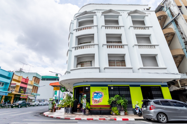 Exterior & Views 1, Hatyai Dee Hostel, Hat Yai