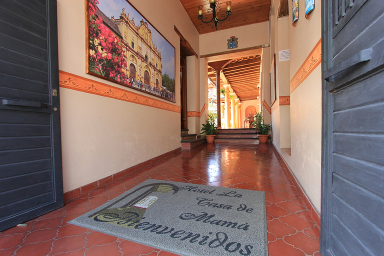 Public Area, La Casa de Mama, San Cristóbal de las Casas