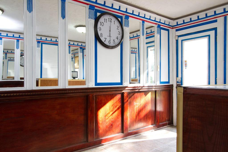 Public Area 2, Knights Inn Lindsay, Kawartha Lakes