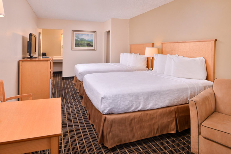 Bedroom 3, Campus Inn And Suites, Lane
