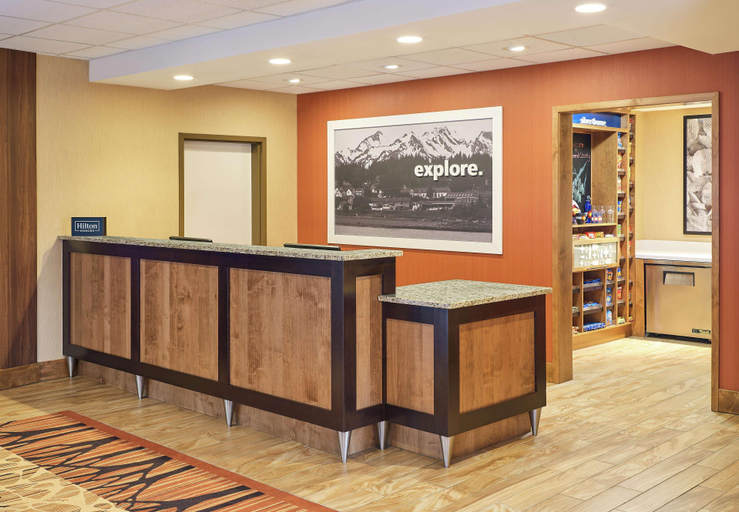 Public Area 2, Hampton Inn & Suites Silverthorne, Summit