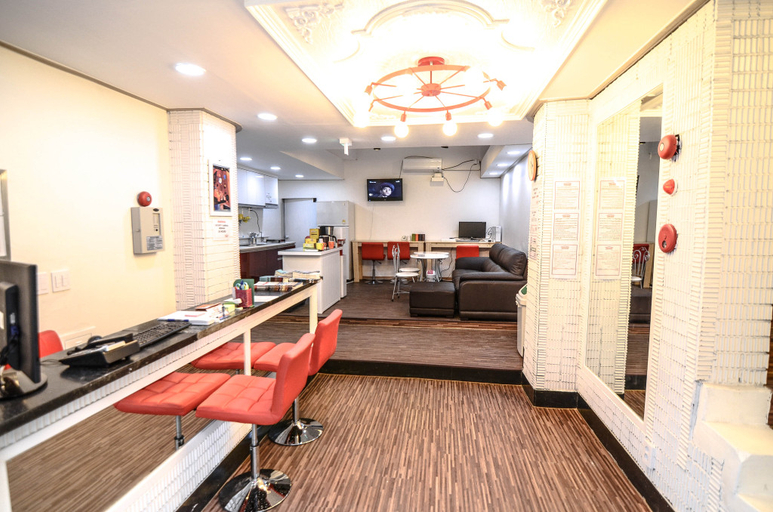 Public Area 5, YaKorea Hostel Dongdaemun, Jung