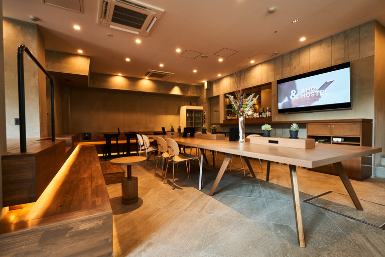 Public Area 2, &And Hostel Hommachi East, Osaka
