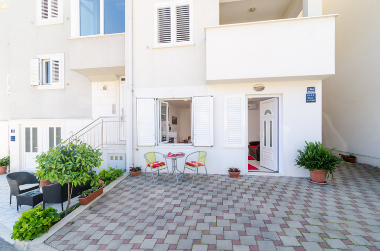 Public Area 3, Apartments Ira, Dubrovnik