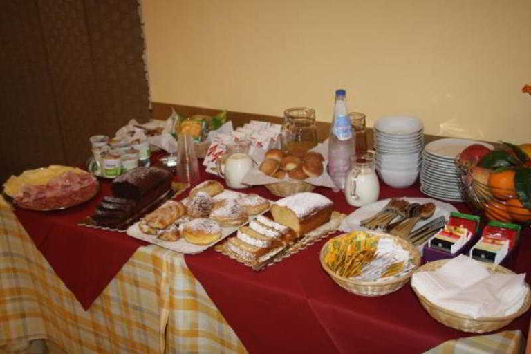 Food & Drinks 4, B&B Ines, Messina
