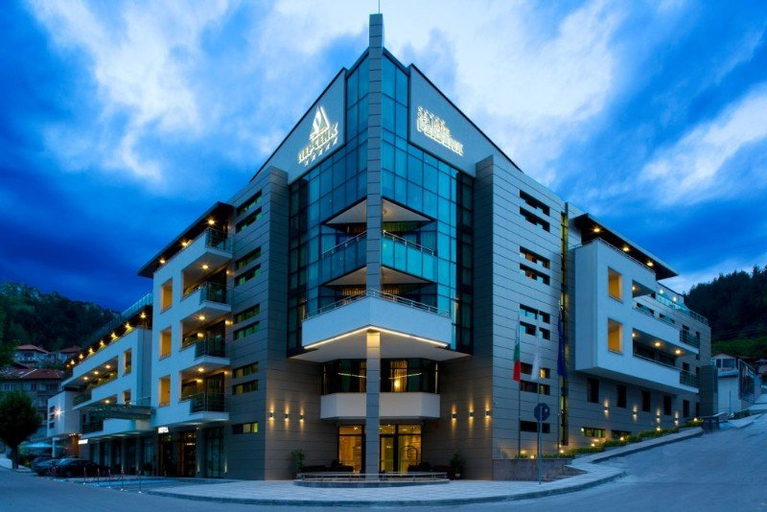 Exterior & Views 1, Spa Hotel Persenk, Devin