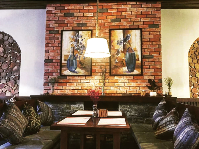 Public Area 3, 1991 HOME SAPA, Sa Pa