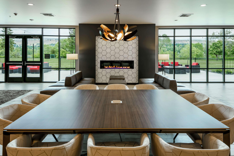 Public Area 2, Hilton Garden Inn Wenatchee, Chelan