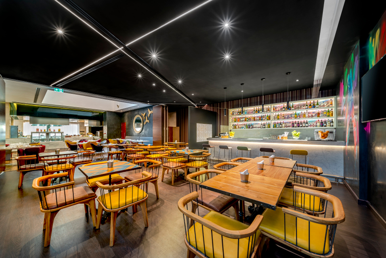 Food & Drinks 4, Hyatt Place Dubai/Wasl District, Dubai