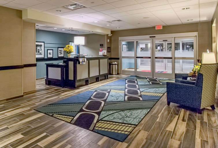 Public Area 2, Hampton Inn Hibbing, Saint Louis