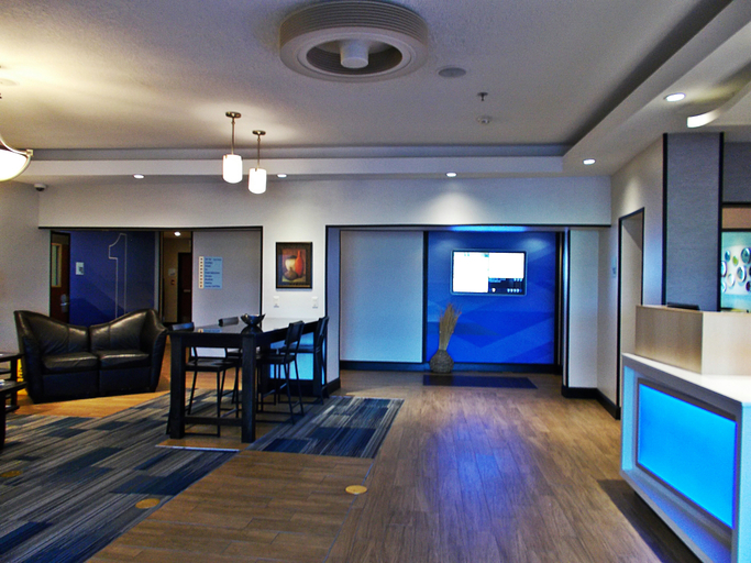 Public Area 3, Comfort Inn & Suites Miami - Route 66, Ottawa