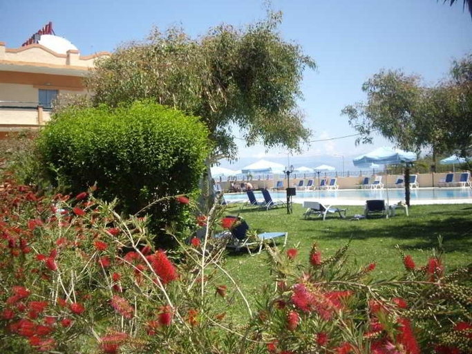 Exterior & Views 2, Ninos On The Beach Hotel, Ionian Islands