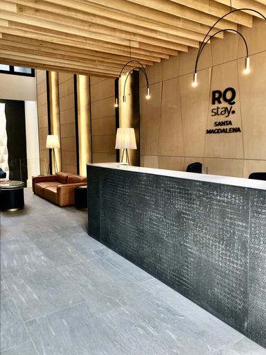 Public Area 3, RQ Santa Magdalena, Santiago