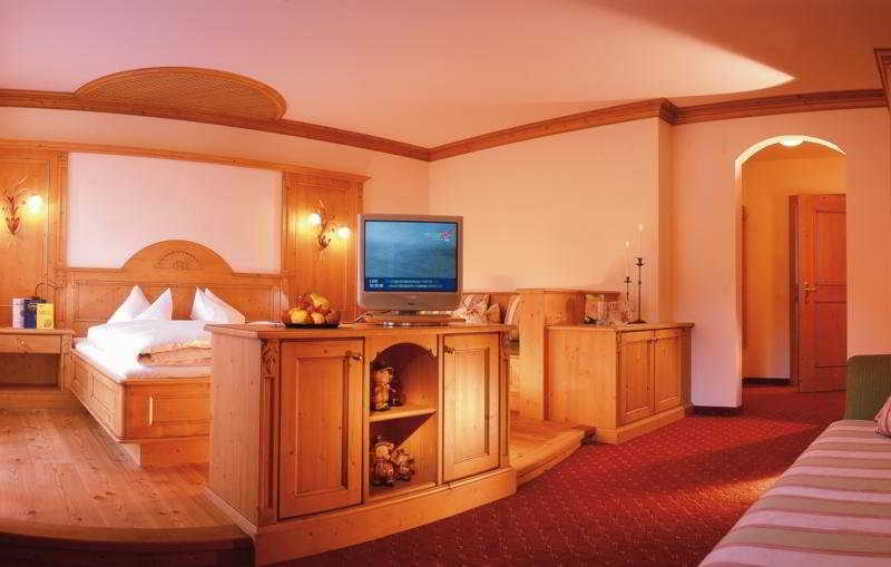 Bedroom 3, Sport Vital Hotel Central, Schwaz