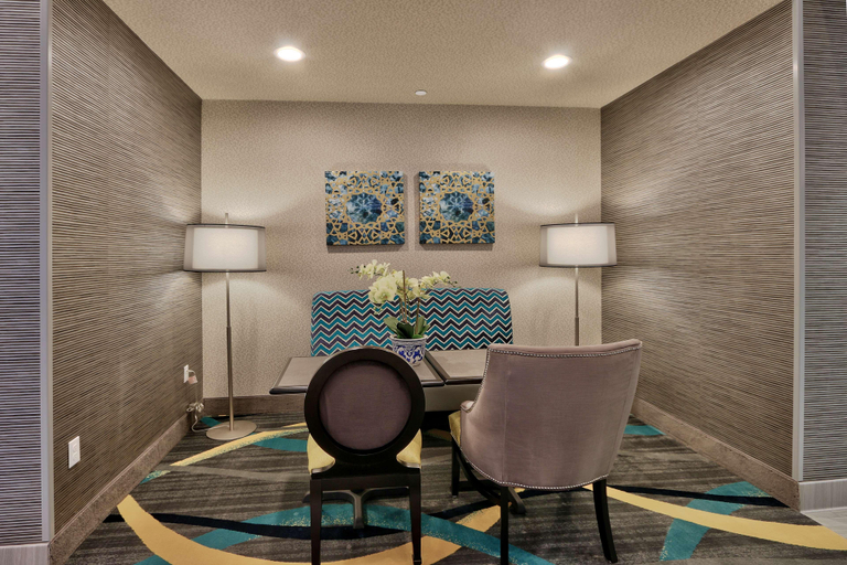 Public Area 2, Hampton Inn & Suites Albuquerque Airport, Bernalillo