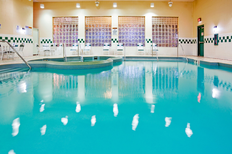 Sport & Beauty 5, Pearl street hotel & Suites- Downtown, La Crosse