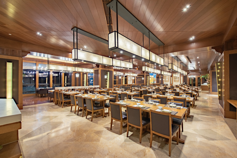 Food & Drinks 5, Holiday Inn Resort Changbaishan, Baishan