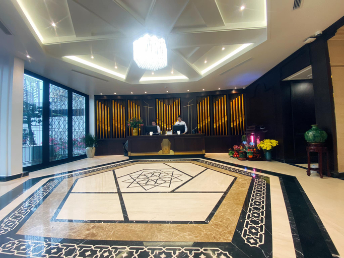 Public Area 3, Hotel du Monde, Long Biên