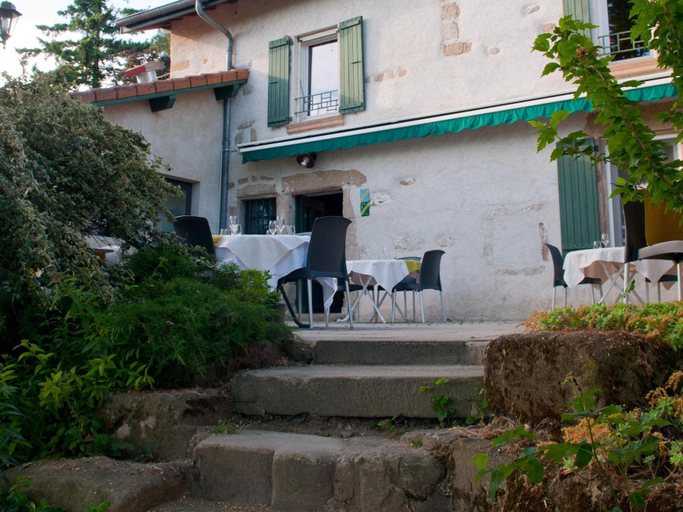 Exterior & Views 4, Logis Hotel les Vieilles Granges, Drôme