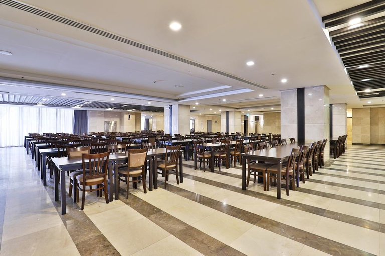 Food & Drinks 5, Al Hidayah Towers Hotel, Makkah